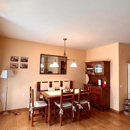 Apartament De La Vall Ferrera - L'Amfitriona Areu Ngoại thất bức ảnh